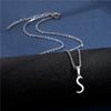 Joyería al por mayor transfronteriza Collar de la suerte con letra para mujer Acero inoxidable brillante 26 letras Collar de cadena para clavícula