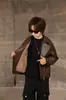Jaqueta Ran Tuo Roupas Infantis Meninos Estilo Primavera e Outono Jaqueta de Couro Infantil Estilo Coreano Jaqueta Top com Forro de Veludo Outono e Inverno
