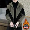 Casaco Masculino de Lã 2025 Outono e Inverno Nova Moda Com Capuz Estilo Curto Forrado com Fleece Engrossado Quente Casaco Trench Jacket