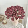 Ramo Retro de Rosas Estilo Americano, Flores Artificiales con Bordes Quemados, Flores Falsas para Decoración de Sala de Estar y Mesa de Comedor, Accesorios para Fotografía