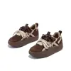Zapatillas de entrenamiento alemanas de suela gruesa, estilo retro, forradas de polar para mujer, nueva colección otoño/invierno 2026, con cordones, casuales, versátiles con parte superior de polar tipo gamuza