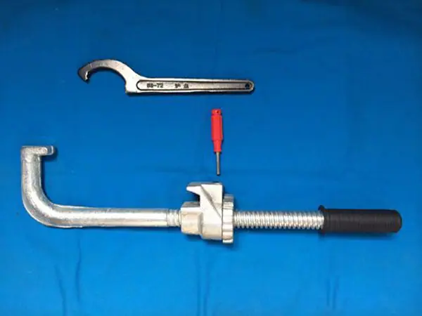 尖轨钩锁器2.jpg
