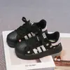 Sapatos Dexun Macios para Meninas 2026 Primavera/Verão Novos Versáteis da Moda Casuais para Crianças Maiores, Tênis em Formato de Concha