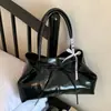 Comercio Exterior Transfronterizo Nueva Moda Bolso Grande para Axila de Cuero Aceitado y Encerado para Mujer, Elegante y Hermoso, Adecuado para el Trabajo y los Viajes Diarios, Bolso de Hombro, Bolso para Axila