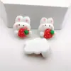Primavera nuevo conejo fresa conejo amor conejo acostado conejo resina accesorios accesorios DIY pasador para el pelo accesorios para el cabello material para funda de teléfono