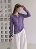 Camiseta fina elegante estilo coreano com decote V para mulheres, outono de 2026, tamanho plus size versátil, manga longa, proteção solar, blusa base 747
