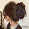 Grampo de cabelo de temperamento de alta qualidade acessório de cabelo luxo leve outono e inverno grampo tubarão grampo 2026 novo estilo coreano grampo de garra triangular