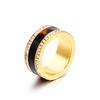 Anillo de moda de acero de titanio europeo y americano con atmósfera exagerada para hombres y mujeres, concha de plástico, anillo de acero inoxidable con diamantes