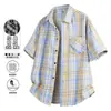 Tamanho plus size 47,5-110kg adequado para o verão, camisa xadrez de manga curta estilo americano, marca trendy unissex, top versátil de corte solto