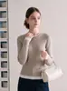 Suéter tejido simple, de corte ajustado, cuello redondo y manga larga para mujer, nueva colección otoño 2026, estilo 7052