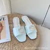 Pantuflas de Verano Calzado Exterior Nuevo Charol Moda Zapatos de Mujer Sandalias Año del Dragón Serie Limitada Clientes Europeos y Americanos
