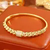 Pulsera Chapada en Oro de 18 Quilates de Oro Real No Descolorante para Mujer, Pulsera de Hielo Triturado de Moda Europea y Americana de Gama Alta con Incrustaciones Completas de Circonia