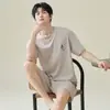 Pijama de Seda de Gelo para Homens, Shorts de Manga Curta para Verão, Novo Estilo 2026, Pode Ser Usado Fora de Casa, Pulôver, Roupa de Casa Esportiva Simples, Estilo Fino