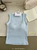 Talla grande 160 libras 185 cm # Camisola de canalé con cuello en U y almohadillas en el pecho, ropa interior de longitud media para mujer