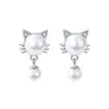 Elegantes Aretes de Gato con Perlas para Mujer, Diseño de Nicho con un Toque de Lujo, Aretes Únicos, Moda de Lujo Ligero, Accesorios de Oreja Minimalistas con Perlas