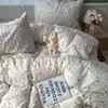 Juego de cama de cuatro piezas estilo Ins hecho de algodón puro, apto para madres y bebés, Clase A, para dormir sin ropa, incluye sábana bajera y funda de edredón, juego de tres piezas para estudiantes de dormitorio, estilo sábana bajera ajustable