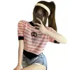 Top de Malha Listrado Color-Block Vazado de Manga Curta para Mulheres, Novo Estilo Verão 2025, Doce e Moderno, Afinando, Cintura Alta, Estilo Nicho