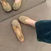 Sapatos baixos retrô de peça única para mulheres 2026 primavera novos slip-on sola macia sapatos de avó sapatilhas sapatos wanwan
