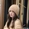 Novo Chapéu de Tricô da Moda Versátil Estilo Coreano com Forro de Lã, Espessado para Aquecimento, Proteção para as Orelhas, Chapéu de Lã de Vison para Mulheres no Outono e Inverno