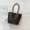 2026 Nuevo Modelo Bolso de Axila, Gran Capacidad, Estilo Relajado, Bolso de Hombro Casual de Moda, Bolso Tote de Moda con Patrón Tejido para el Trabajo
