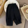 Otoño 2026 Nuevo Sudadera Negra Tendencia Nacional Patrón de Dragón Dorado Cuello Redondo Moda Manga Larga Conjunto de Sudaderas para Niños Pequeños