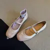 Zapatos planos retro estilo francés de punta fina para mujer, nueva colección otoño 2026, punta redonda, suela plana, zapatos Mary Jane rosas con diseño de una sola tira