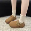 Sapatos Peludos com Solado Grosso para Mulheres 2025 Inverno Novo Estilo Retrô com Adição de Lã e Algodão Quente Espessado Sapatos Versáteis de Inverno