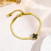 Collar de Acero de Titanio Flor de Ciruelo Moda Europea y Americana Retro Floral Nicho Estilo Femenino Versátil Lunares Pétalo Cadena Hueso de Serpiente Mayoreo