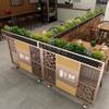 Pantalla de hierro forjado media planta verde viento industrial bajo partición bar restaurante valla hot pot soporte para flores barandilla tienda de té con leche