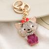 Llavero creativo de aleación con colgante de diamante de color, bonito gato, venta al por mayor, accesorios de coche de dibujos animados, colgante, pequeño regalo