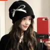 Gorro Slouchy Preto com Laço para Mulheres, Gorro de Tricô Grosso Quente de Inverno, Versátil e Estiloso, Faz o Rosto Parecer Menor, Chapéu para Clima Frio