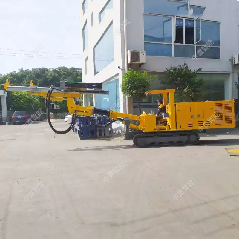 凿岩台车 (3)