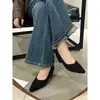 2025 Nova Coleção Outono e Inverno Bico Fino Salto Grosso Francês Sapatos de Salto Alto Camurça Boca Rasa Sapatos Femininos Estampa de Leopardo Mary Jane Sapatos para o Dia a Dia