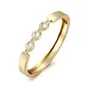 Pulsera Geométrica de Circonita Estilo Europeo y Americano Transfronteriza para Mujer, Acero de Titanio Dorado de 18 Quilates, No se Desvanece, Pulsera Moderna y Versátil al por Mayor