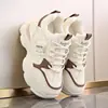 Tênis Inner Torre 2024 Novo Feminino Primavera e Outono Solado Grosso Amortecimento a Ar Absorção de Choque Tênis Leve Mostra Menor Casual Sapatos Femininos