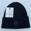 En stock Gorro de Invierno Coreano Casual de Punto Moda Marca para Hombres y Mujeres Cálido para el Frío Rayas Verticales Engrosado Gorro de Lana