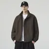 Chaqueta juvenil para hombre estilo retro americano, corte holgado, cuello alto, perfecta para primavera y otoño, una prenda exterior casual y versátil de estilo workwear.