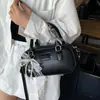 Bolso Sense de alta gama para mujer, primavera y verano, combinable, nuevo bolso bandolera de moda 2025, bolso de bolos Boston portátil e informal.