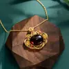 Nuevo collar colgante Ruyi de fideos de huevo naturales imitación grueso dorado incrustado elegante de alta calidad a la moda gorgeous