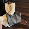 Bolso Tejido de Gran Capacidad Simple para Mujer Estilo Coreano Estilo Perezoso Hombro Único Axila Bolso Tote de Moda Nuevo Estilo 2025