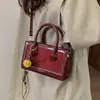 Bolsa Pequena para Mulheres, Nova Bolsa Quadrada Pequena de Camurça de Alto Padrão com Retalhos Retro, Bolsa Transversal Versátil com Textura Fashion