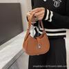Bolso de axila creativo nicho de alta gama para mujer, nuevo bolso cuadrado pequeño moderno para lápiz labial, estilo occidental, hombro cruzado, tipo dumpling