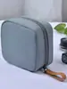 Bolsa de maquiagem envelope vermelho de boca portátil coreana mini bolsa de armazenamento quadrada à prova d'água para pó compacto atacado