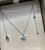 Colar Leque Pequeno com Pedra Preciosa V Dourado com Calcedônia Rosa, Edição Limitada Japão, Banhado a Ouro 18K Rosa Sakura em Forma de Leque, Edição de Precisão CNC