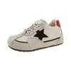 Cómodo modelo nuevo de zapatillas Forrest Gump, suela suave, diseño delgado, zapatillas estrella de superficie suave 2026, zapatillas deportivas versátiles, zapatillas de entrenamiento alemanas para mujer de primavera y otoño