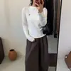 Camiseta de Manga Larga con Bordado de Cachorro y Cuello Semi Alto para Mujer, Corte Ajustado, Prenda Base, Prenda Base de Forro Polar con Cachorro y Cuello Semi Alto