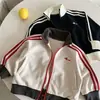 Conjunto de Ropa de Primavera para Niños 2026 Nuevo Modelo para Niños de Edad Media, Chaqueta Deportiva Holgada de Primavera y Otoño con Cuello Alto