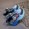 Tênis Esportivo Masculino 2026 Primavera/Verão Novo Estiloso Fashionável Casual Sola Macia Antiderrapante Versátil Tênis de Pai Tênis de Corrida