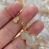 Collar con colgante Wulu de oro rosa de 18 quilates, ágata roja, nácar blanco, cadena para clavícula para mujer, estilo chino Kirin, collar de calabaza de jade púrpura