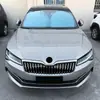 Adecuado para 2019-2022 Skoda Superb B8.5 ceja de faro delantero adhesivo decorativo para coche para modificación transfronteriza